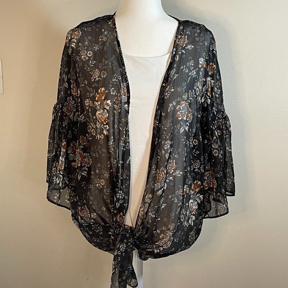 American Eagle Outfitters Tops - American Eagle Sheer Coverup